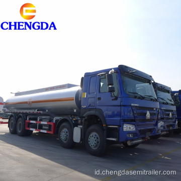 Sinotruck Howo 25000 Liter Fuel Oil Truck Tanker